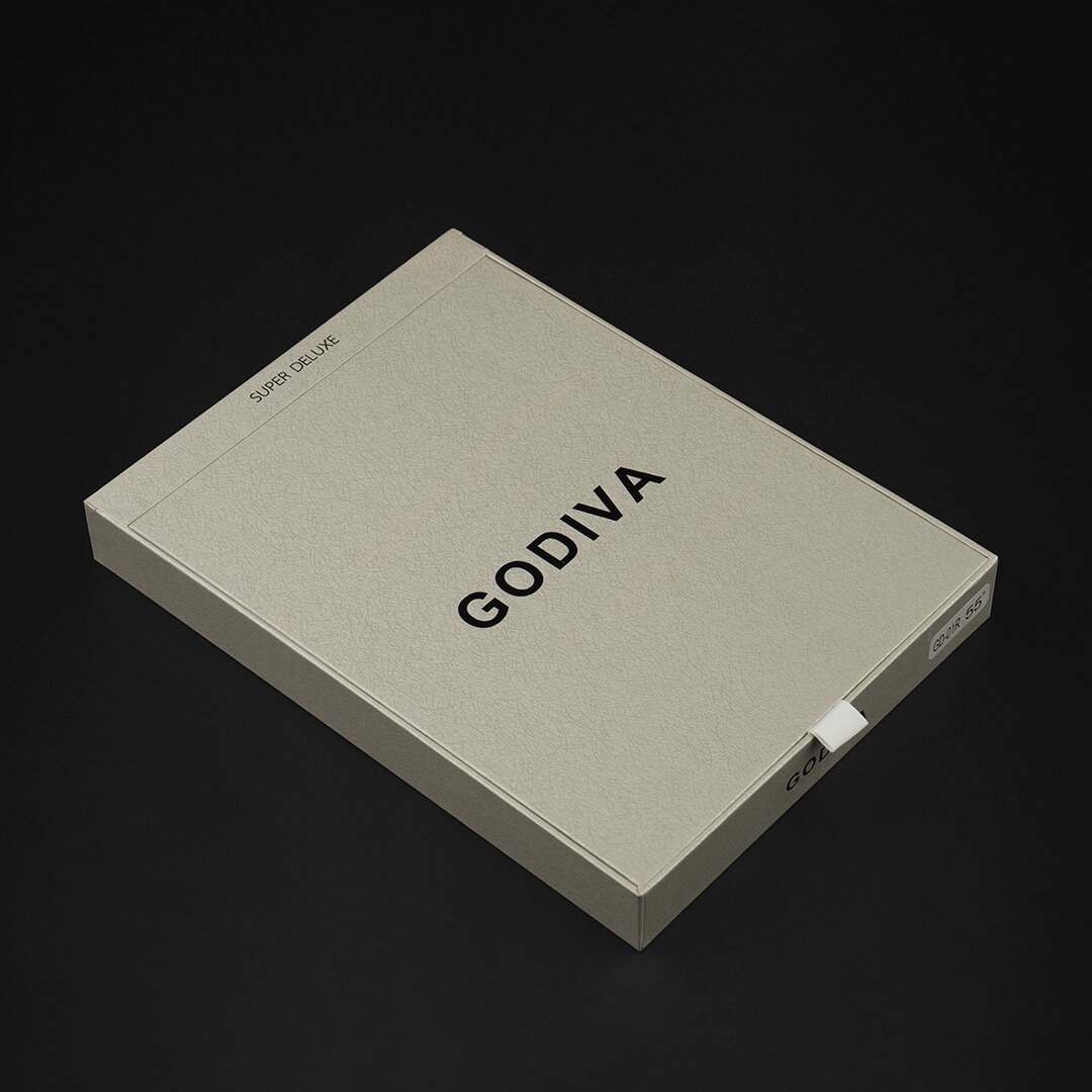 شماغ جوديفيا 1  GODIVA 2023 انجليزي